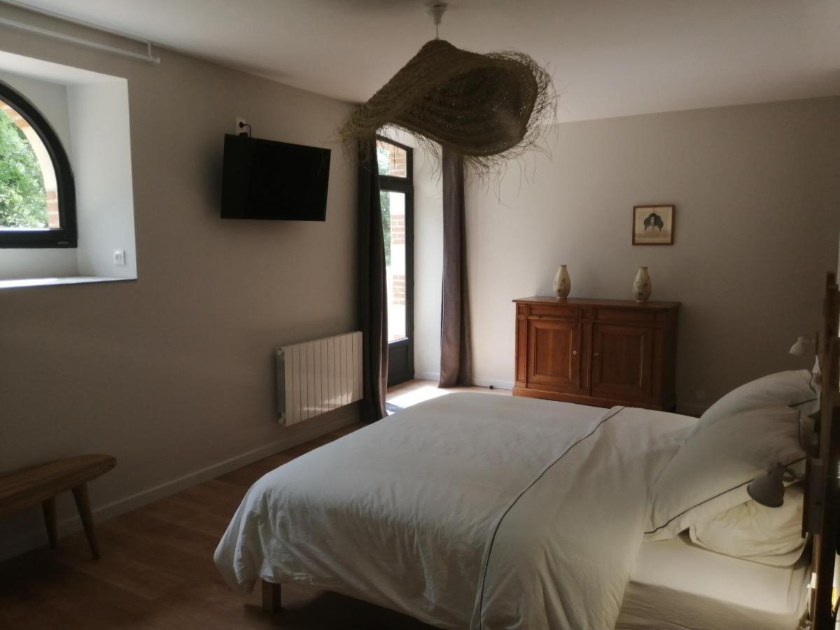 Chambres D'Hotes De La Pilatiere Persac Ngoại thất bức ảnh